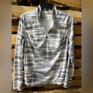 Xersion Womens zip performance long sleeve athletic shirt sz M